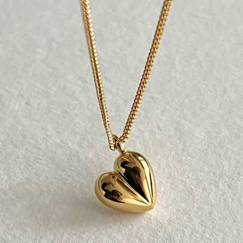 Tiny Heart Necklace