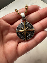 Cargar imagen en el visor de la galería, North star Men’s Necklace